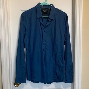 Men’s business slim fit shirt in Teal, fit size M!